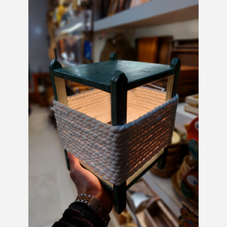 چراغ خواب مکعبی کنف دار چوبی دستساز